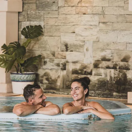 Seehotel Jaegerwirt Szálloda 4*