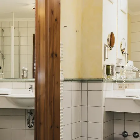 Seehotel Jaegerwirt Szálloda Turracher Höhe