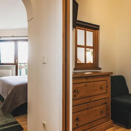 Seehotel Jaegerwirt Szálloda