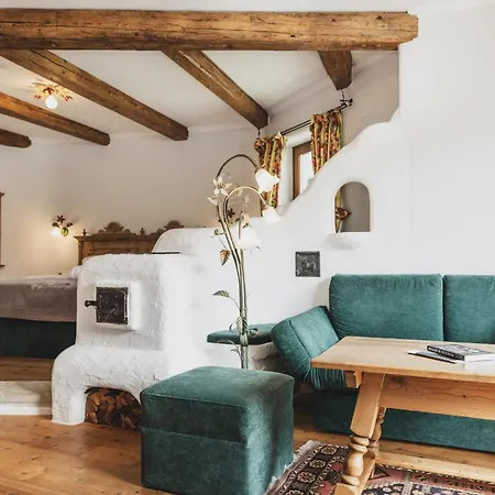 Seehotel Jaegerwirt Szálloda 4*