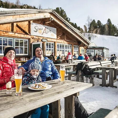 Szálloda Seehotel Jaegerwirt