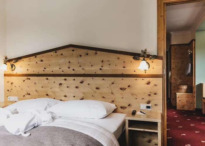 Seehotel Jaegerwirt 4*