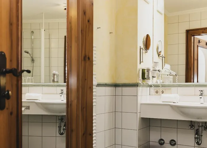 Seehotel Jaegerwirt Hotel Turracher Hohe